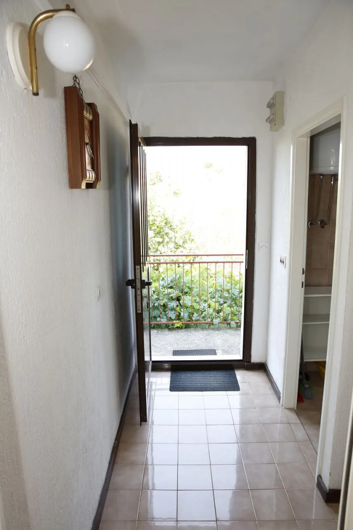 Apartment Ivo - relaxing & comfortable: A1 Vrgada (Island Vrgada), Riviera Biograd