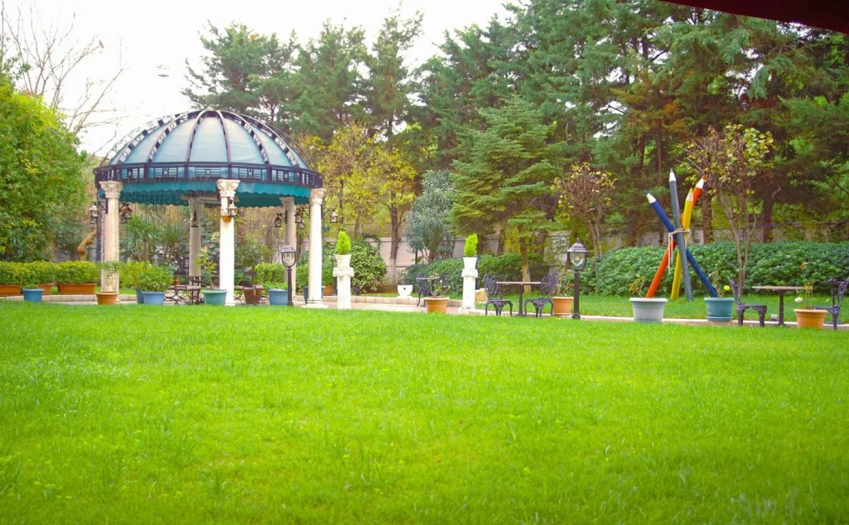 The Green Park Merter