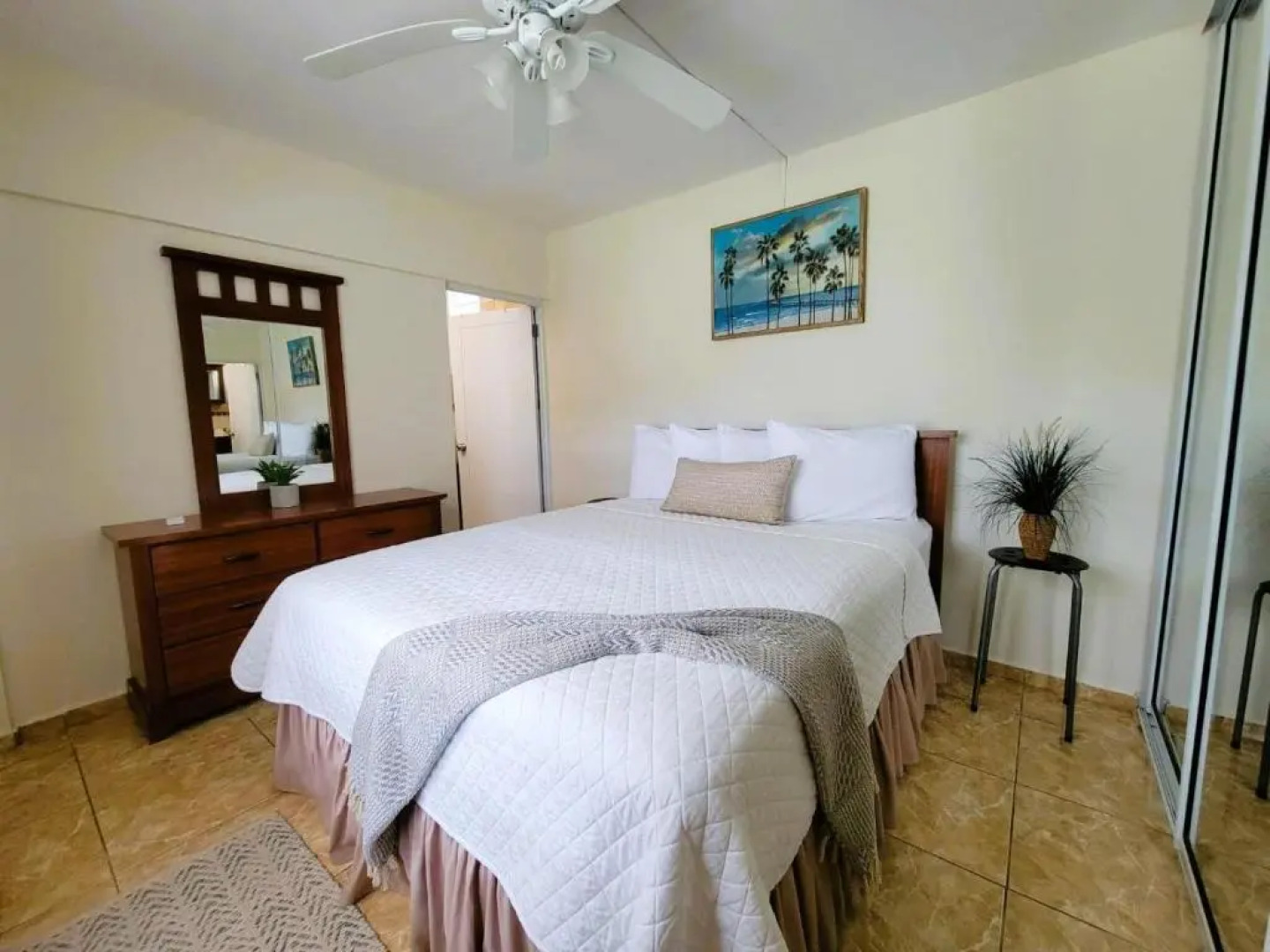 Beachaccess 2 bdr, WiFi, Hammock, Kitchen The Reef 1