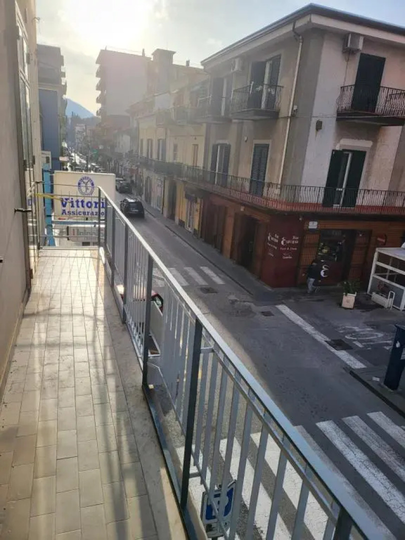 NewLife 8.15 Holiday Home White