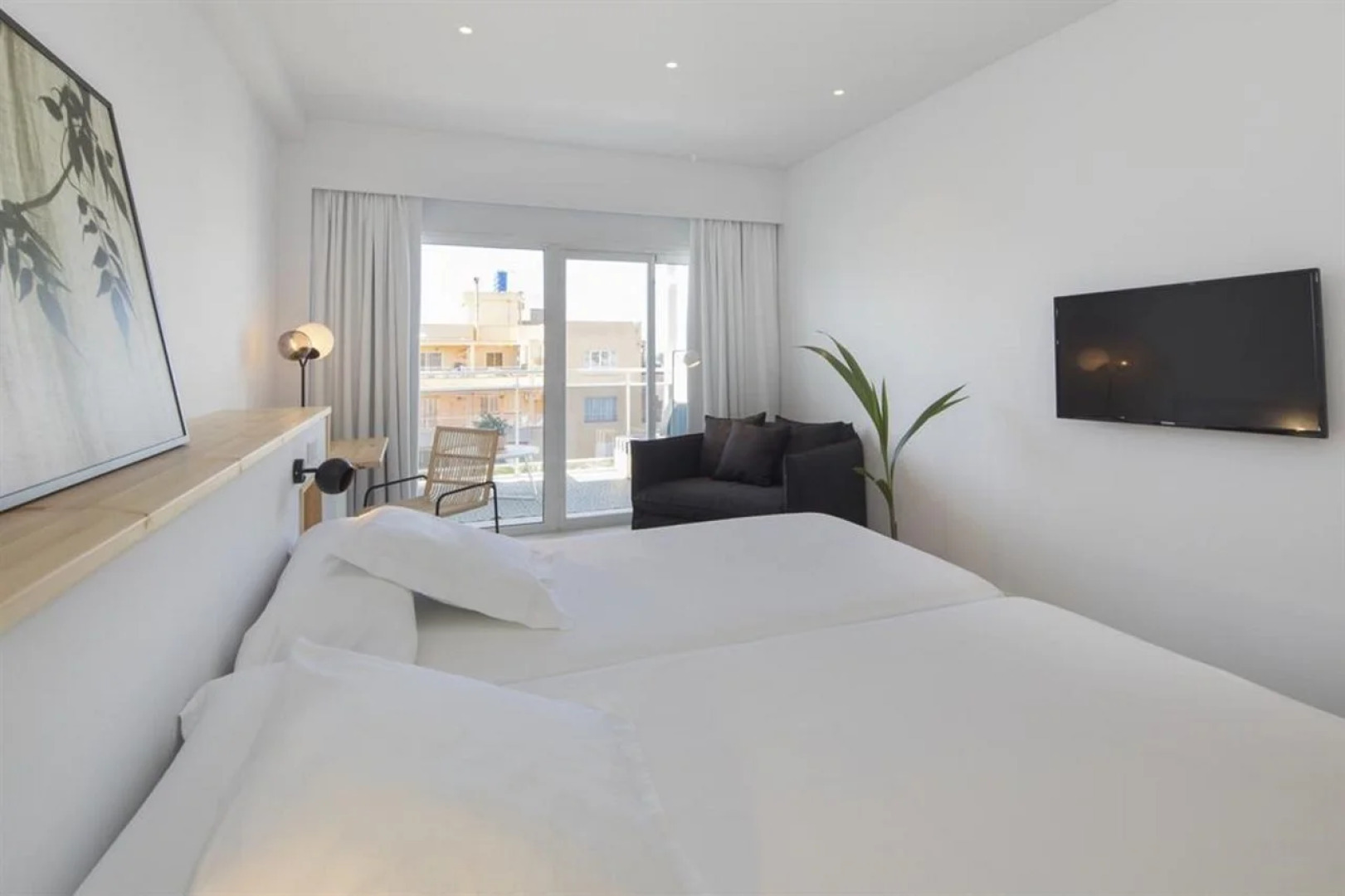 Hotel HM Ayron Park – Adults Only