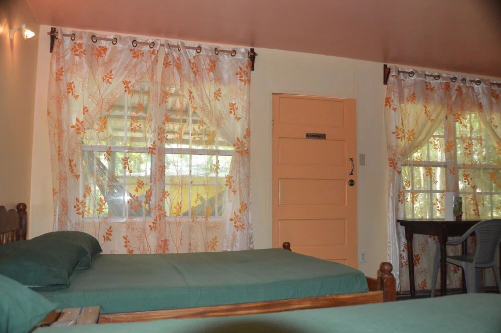 Howler Monkey Resort