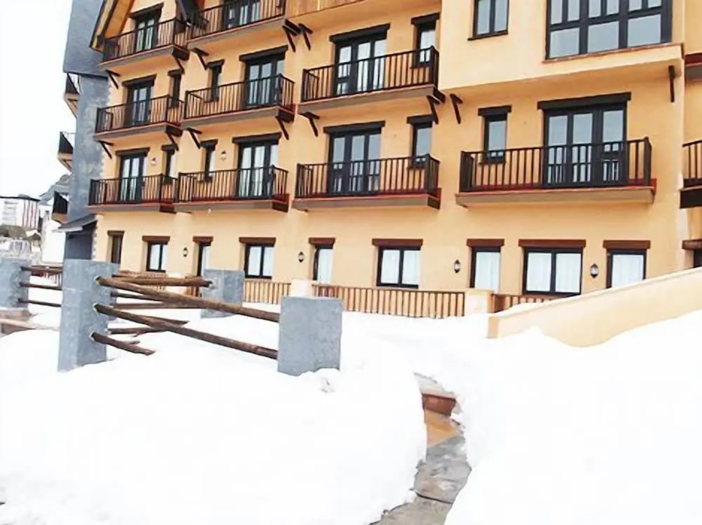 Apartamentos Turísticos BOABDIL