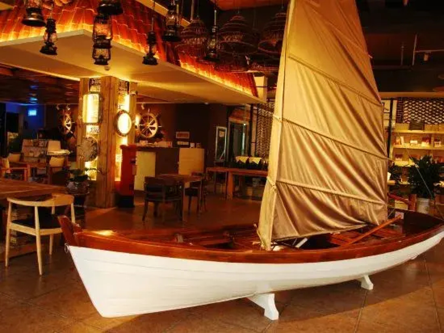 Phoenix Hot Spring Taibai Impression Resort