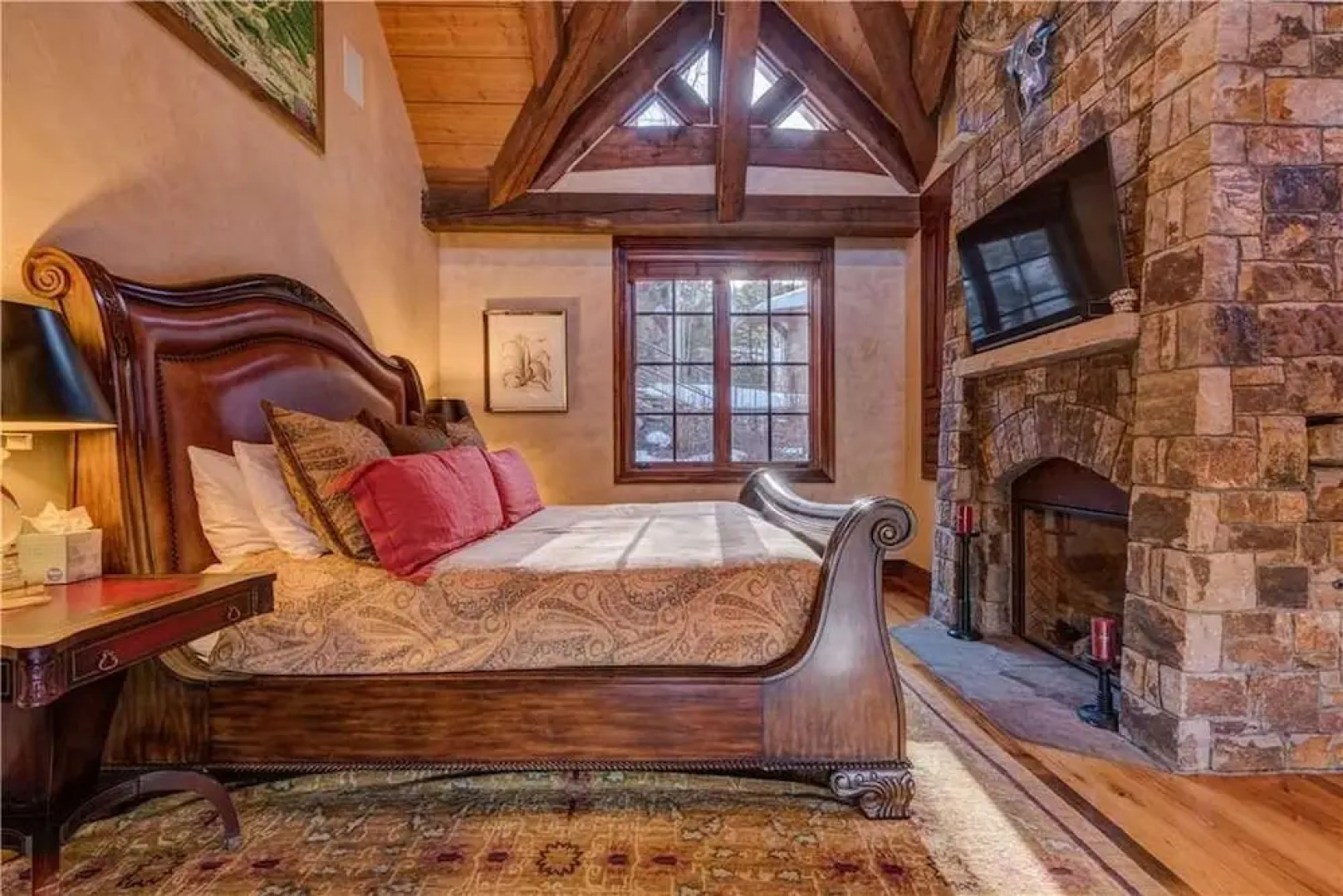 See Forever Summit Cabin 152