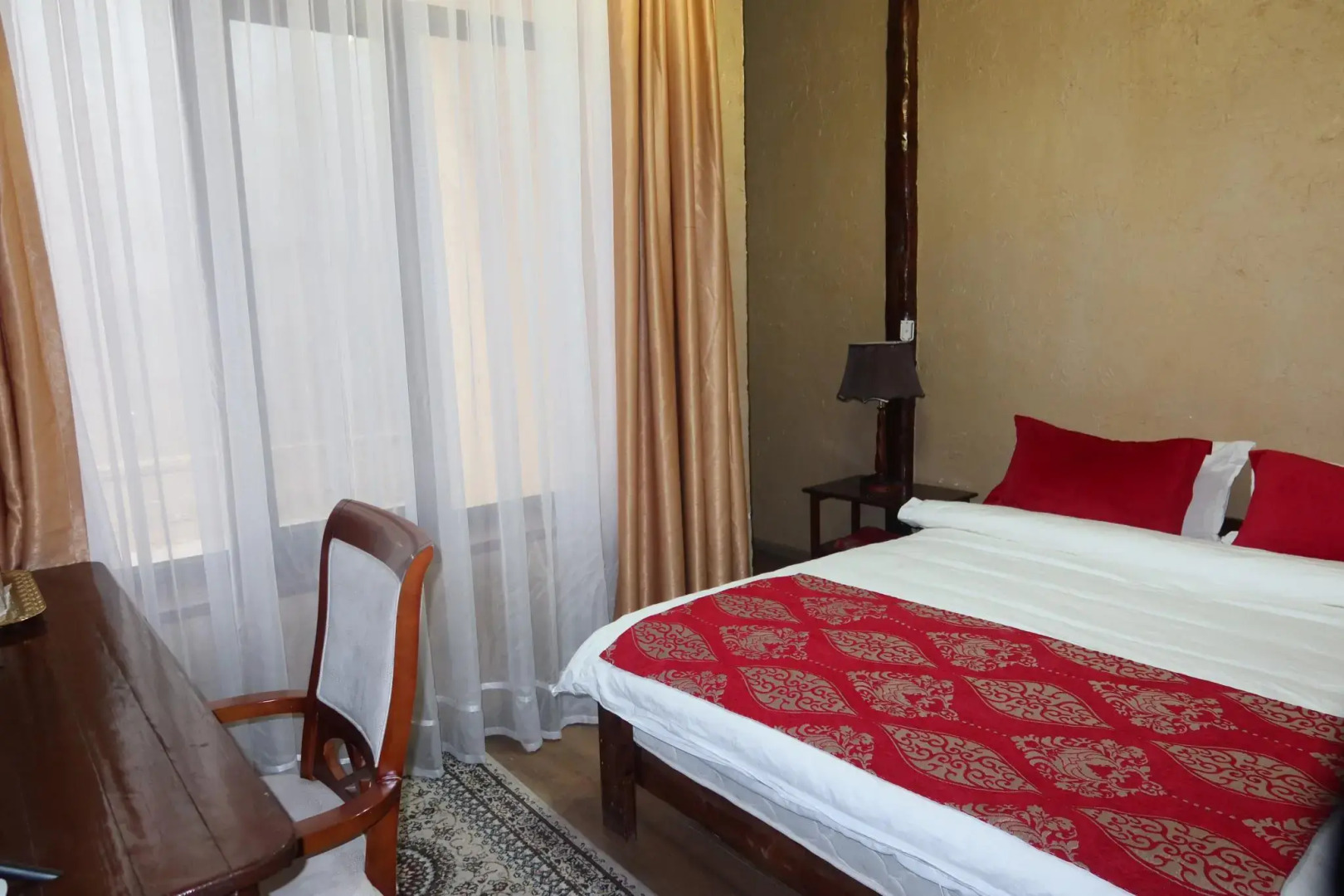 Sultan Kyzyl-Kia (Султан Кызыл-Кия)