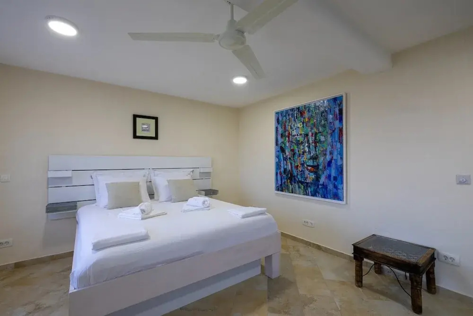 Stone Houses Dingač