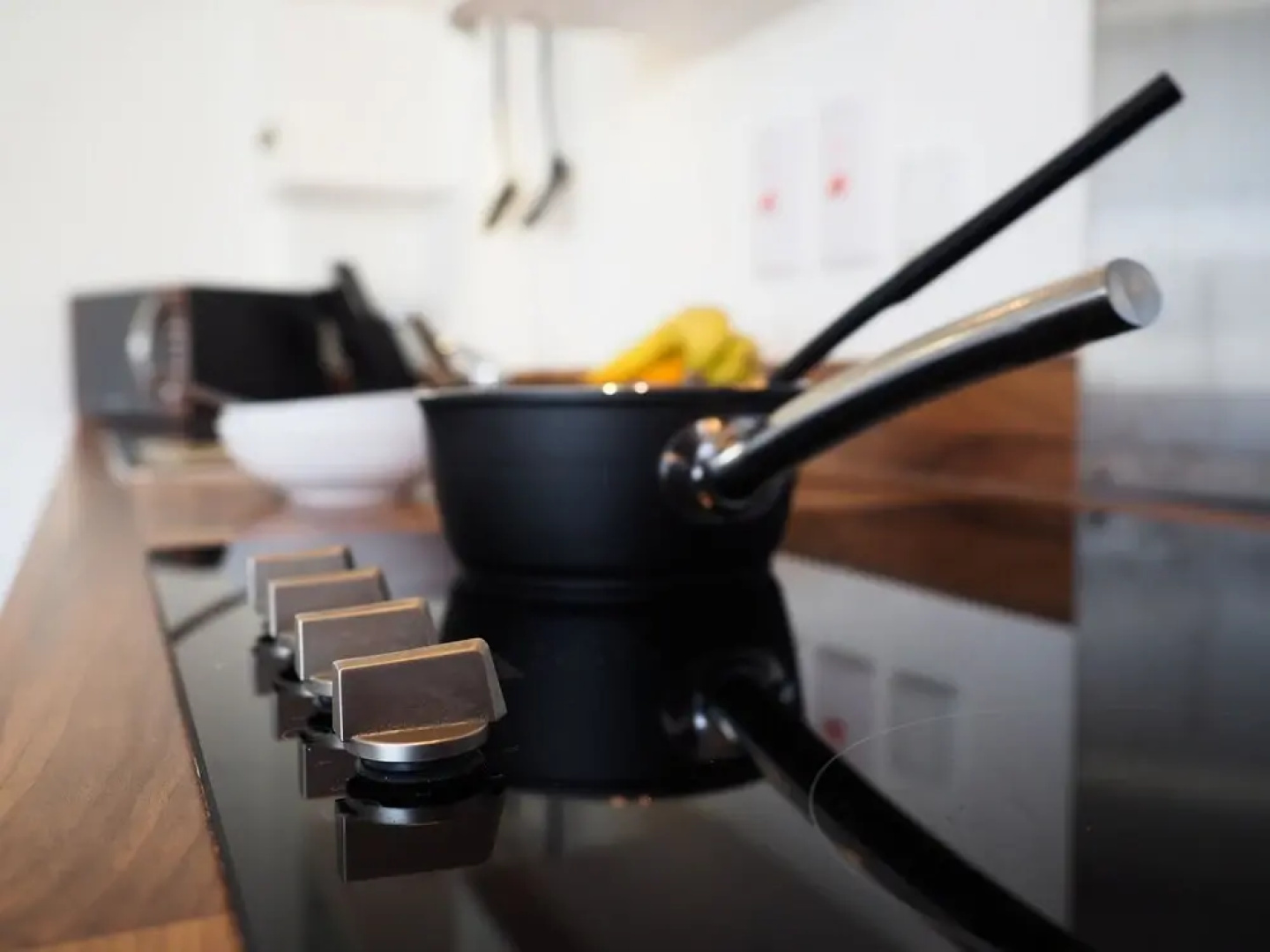 SA Today Apartments Farnborough with Fibre Wi-Fi & Netflix