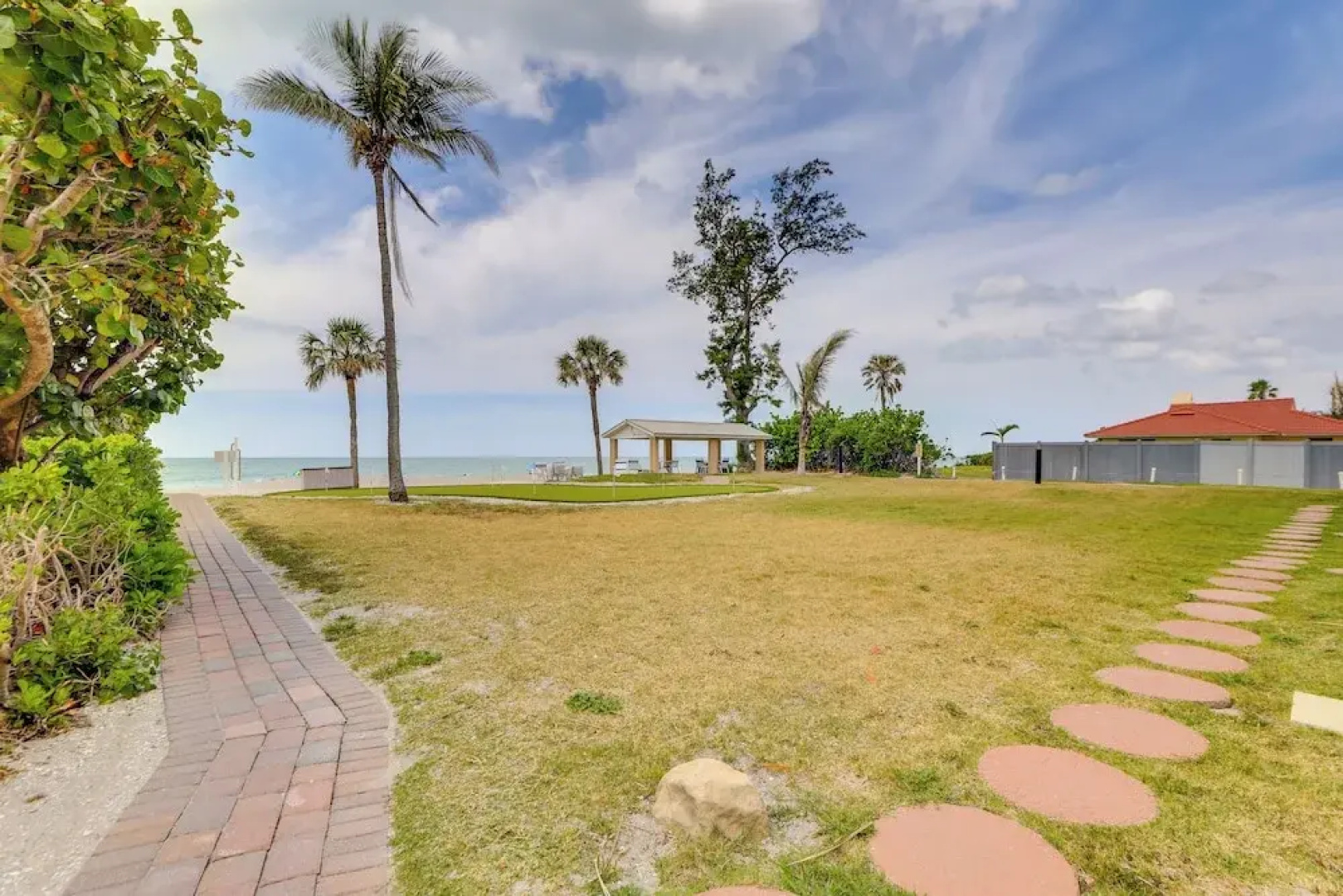 Beach & Pool Access: Gulf Coast Villa w/ Balcony