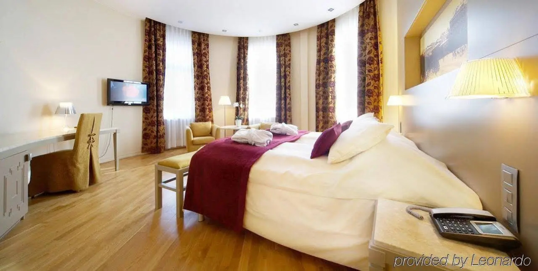 Отель «Опера»