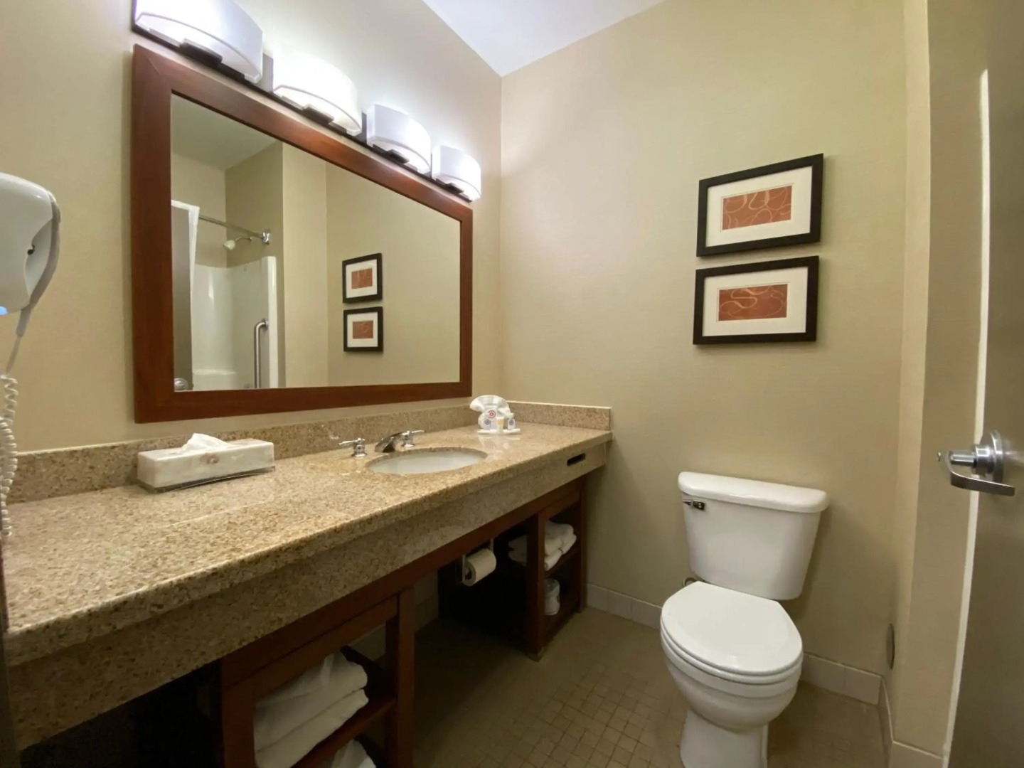 Comfort Suites Coralville I-80