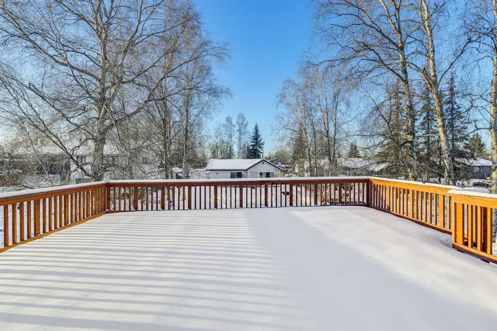 3 Mi to Dtwn: Apt w/ Shared Sauna in Anchorage