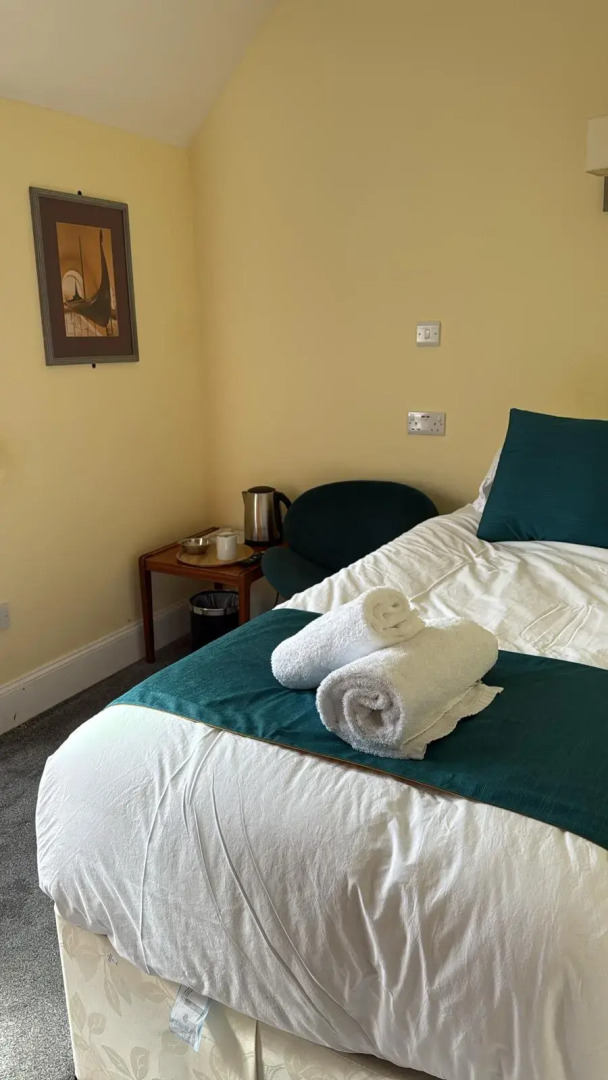 The Stromness Hotel by Paymán Club