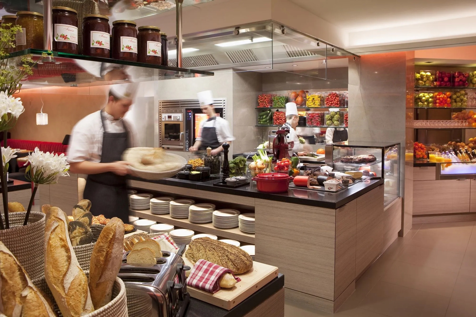 Le Parc Hôtel devient YONA