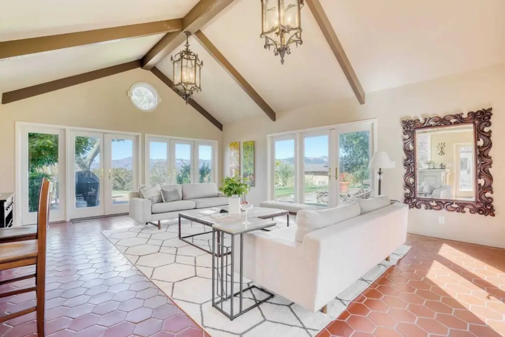 Sonoma Sunshine by Avantstay Countryside Views