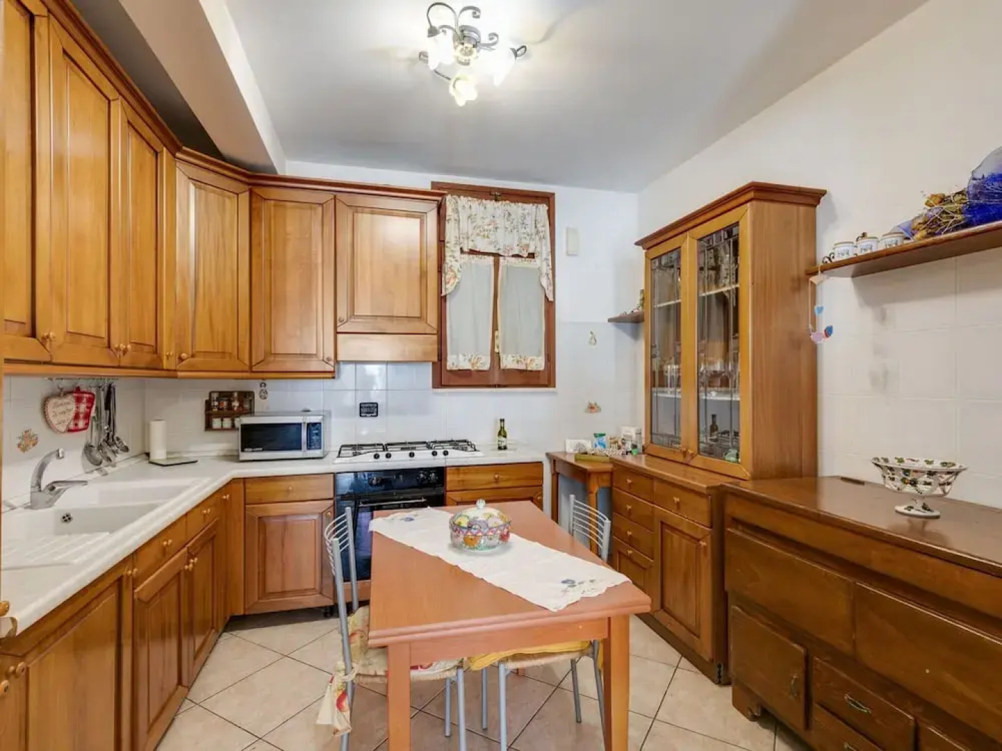 Belvilla by Oyo Sirente House