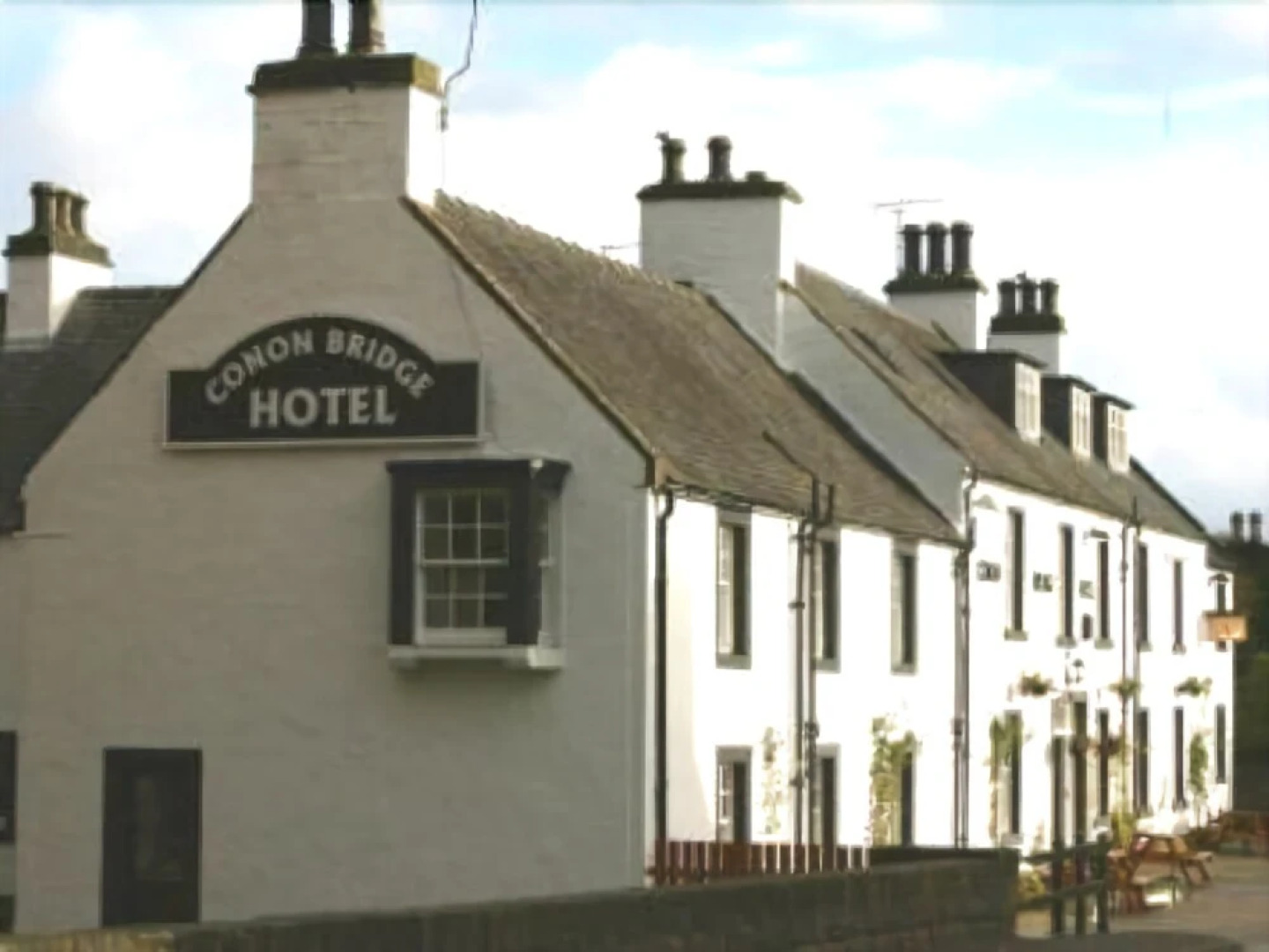 Conon Hotel