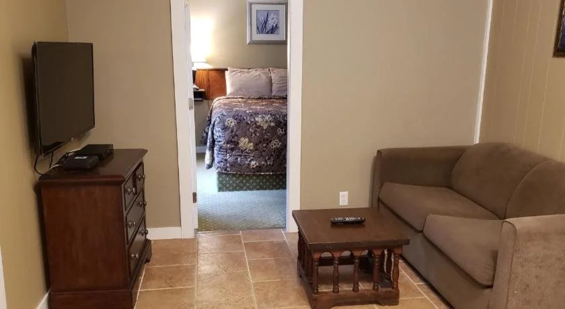 Malahat Bungalows Motel