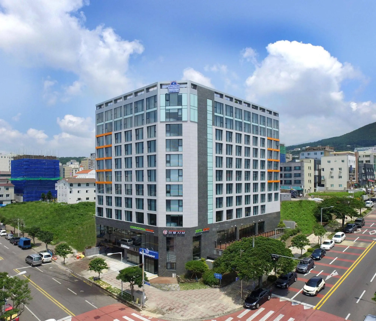 Seogwipo JS Hotel