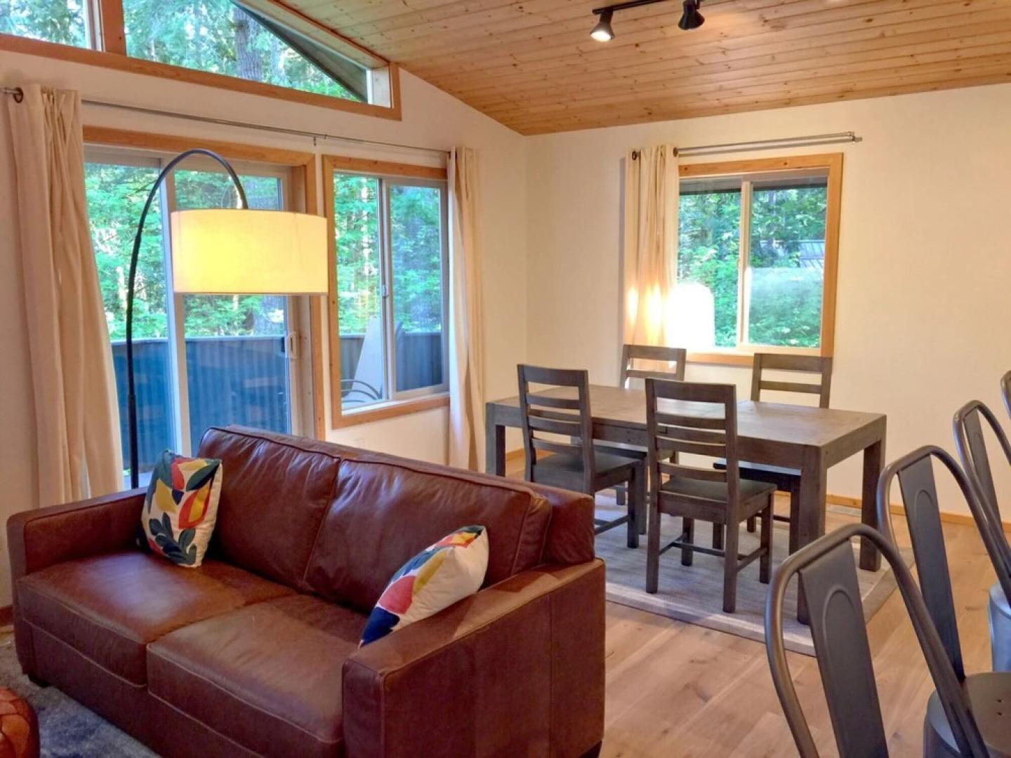 Mt Baker Lodging Cabin 54 Sleeps 6