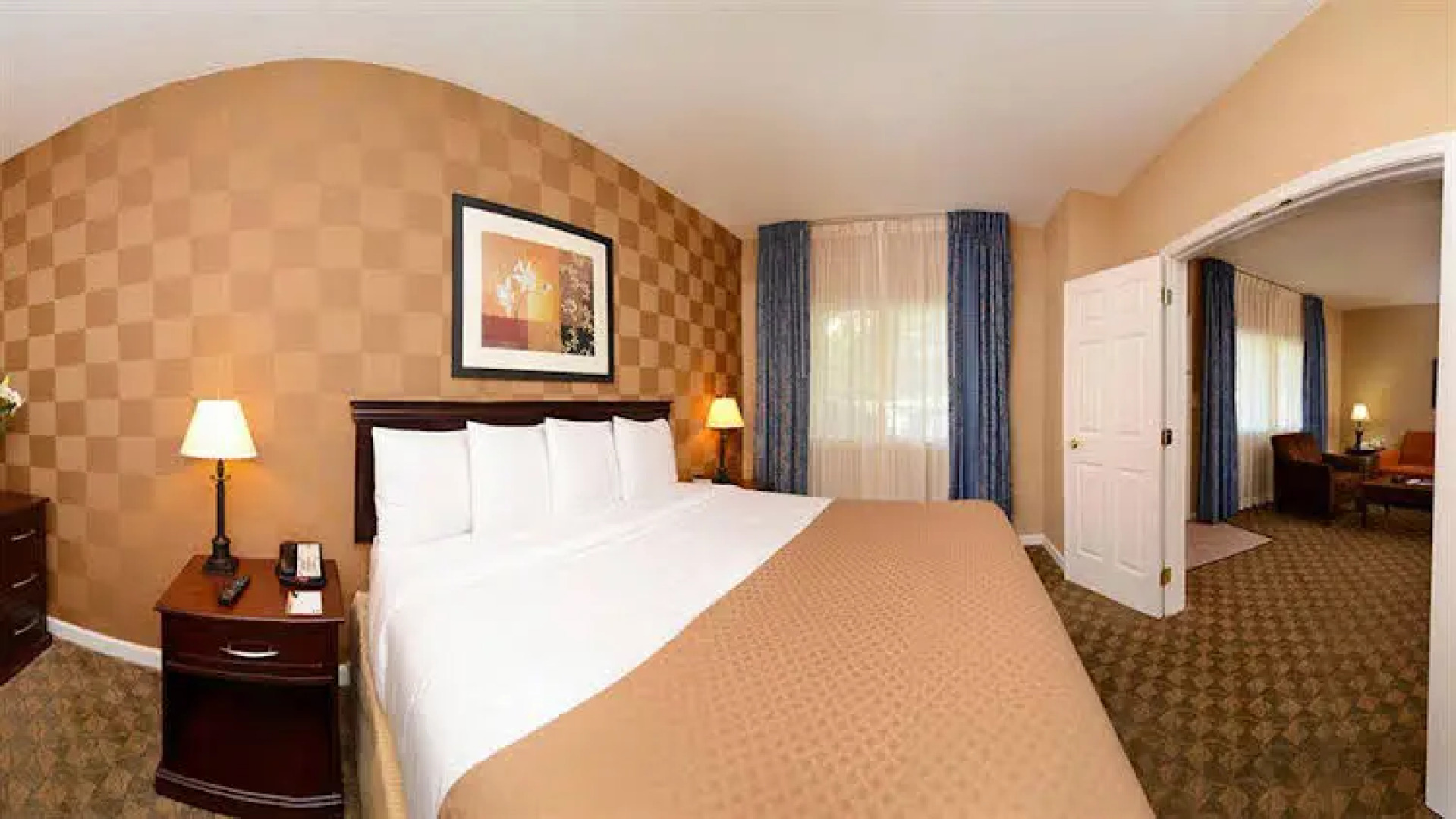 The Flats at Shady Grove