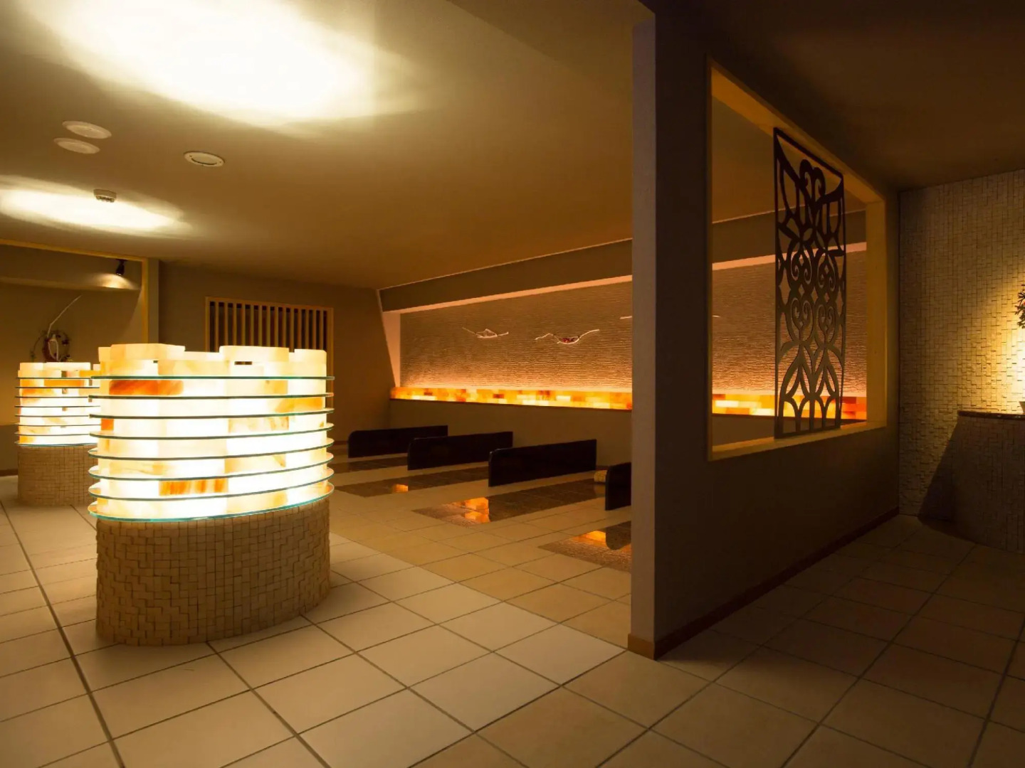 Lake Akan Tsuruga Wings