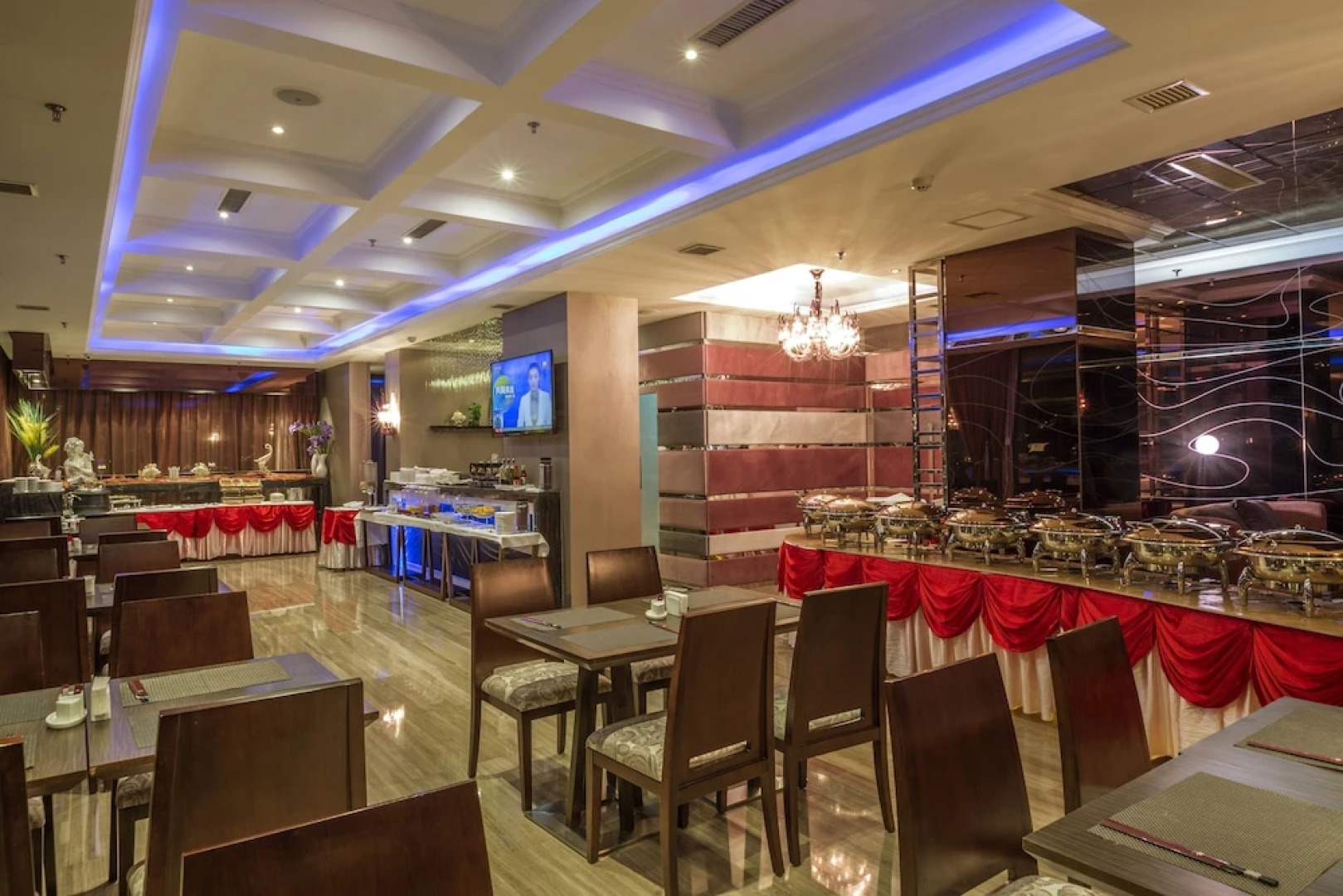 Jinjiang Peninsula Seasons Hotel