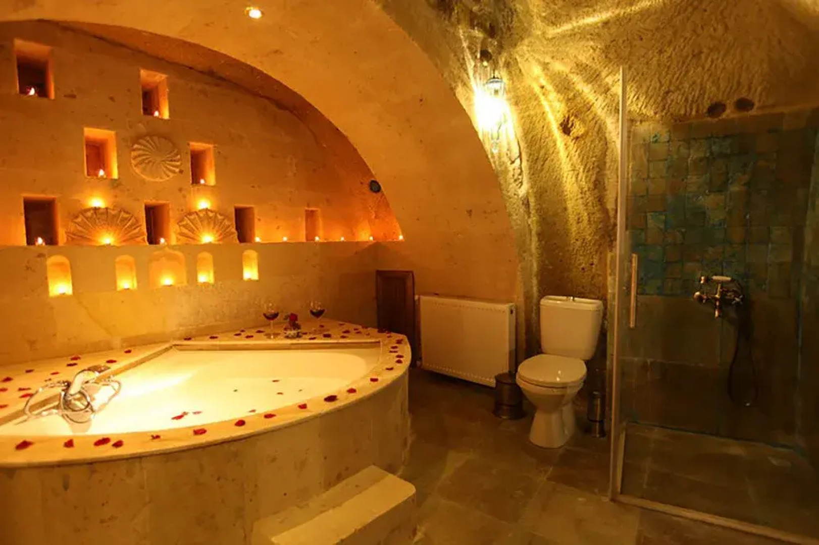 Larina Cave Otel