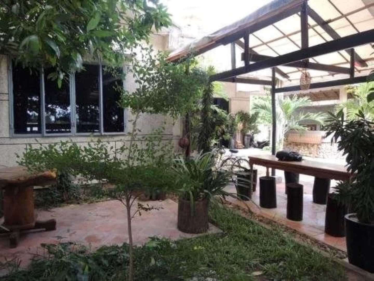 Rainbow Bridge Guesthouse