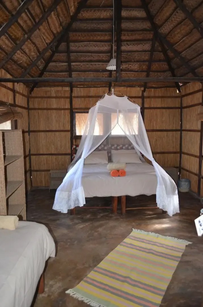 Mango Beach Lodge