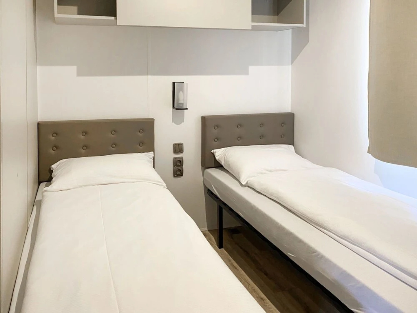 Bungalow Isola Premium Gudo
