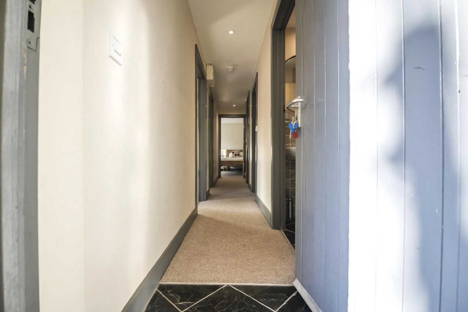 Rock Cottage - 3 Bedroom Holiday Home