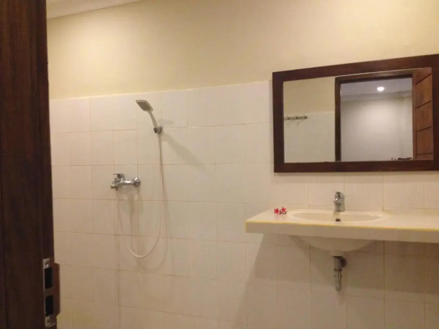 Sinar Rinjani Cottage & Restaurant