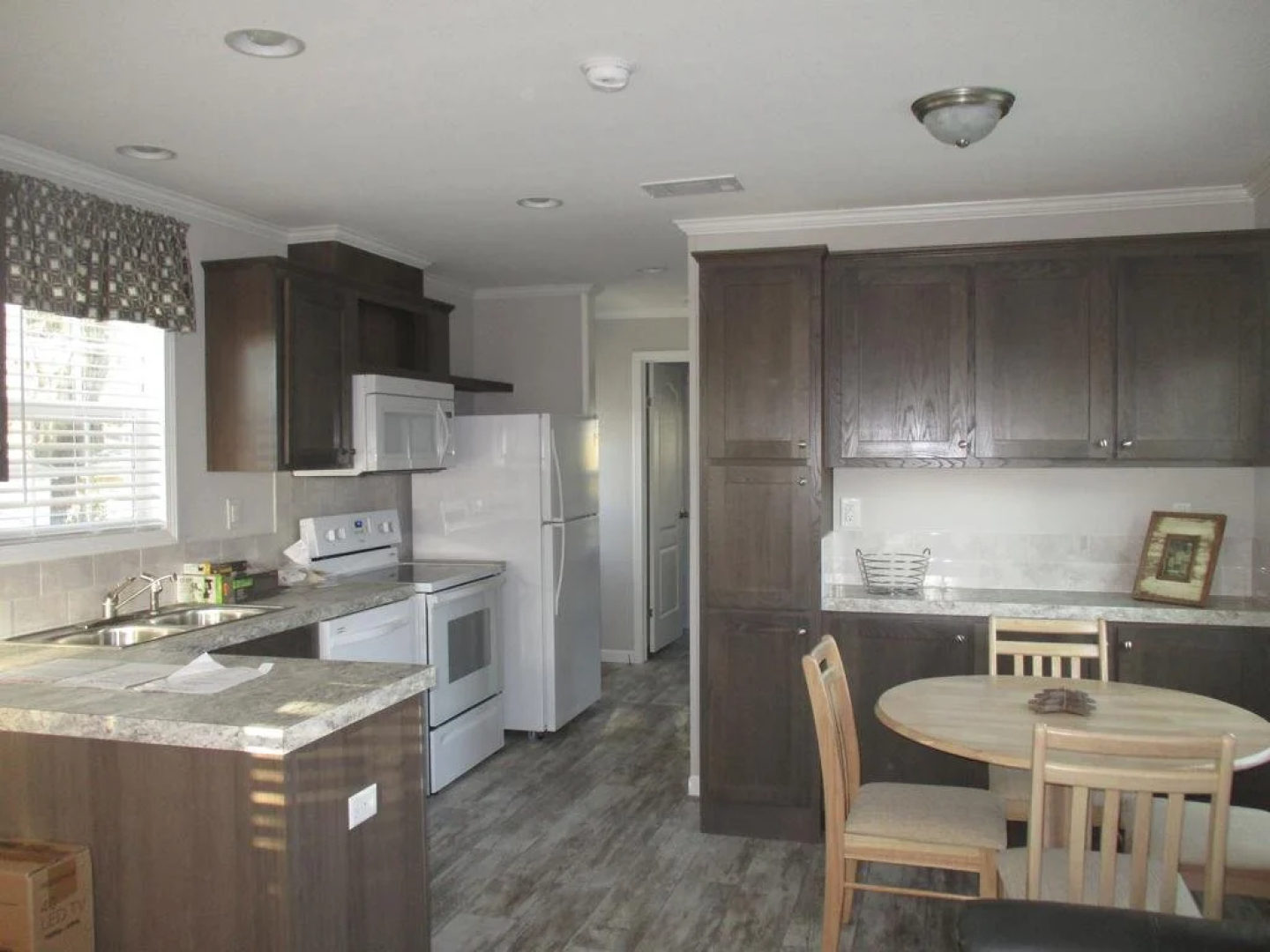 Majestic Oaks RV Resort