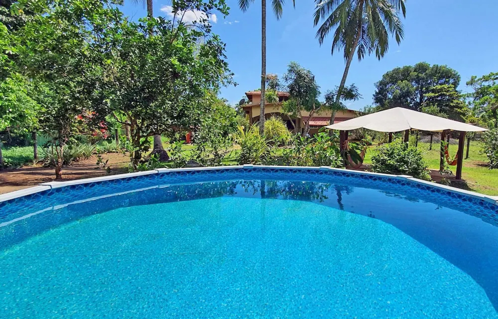 Casa Laguna Studios Apartments