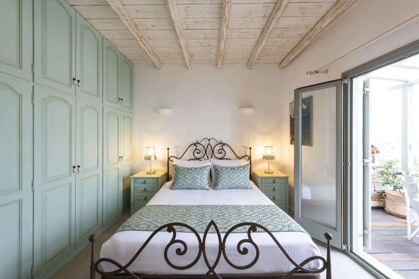 Senia Hotel