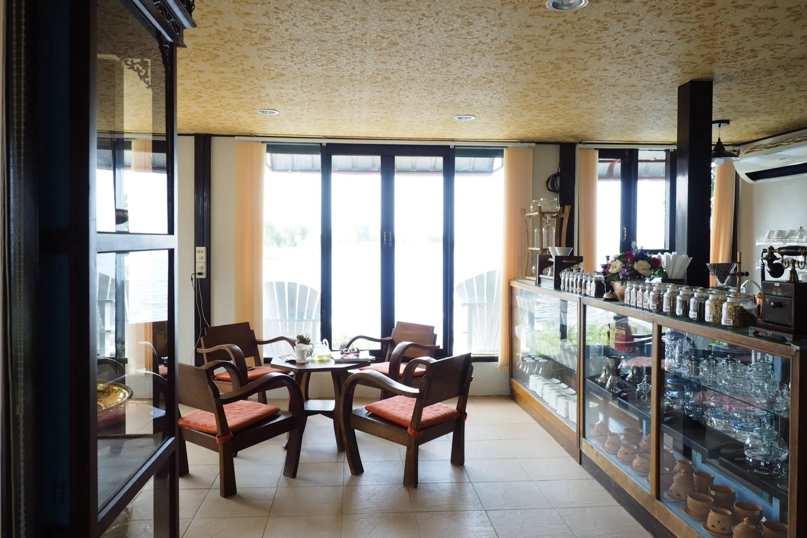 Pludhaya Resort & Spa