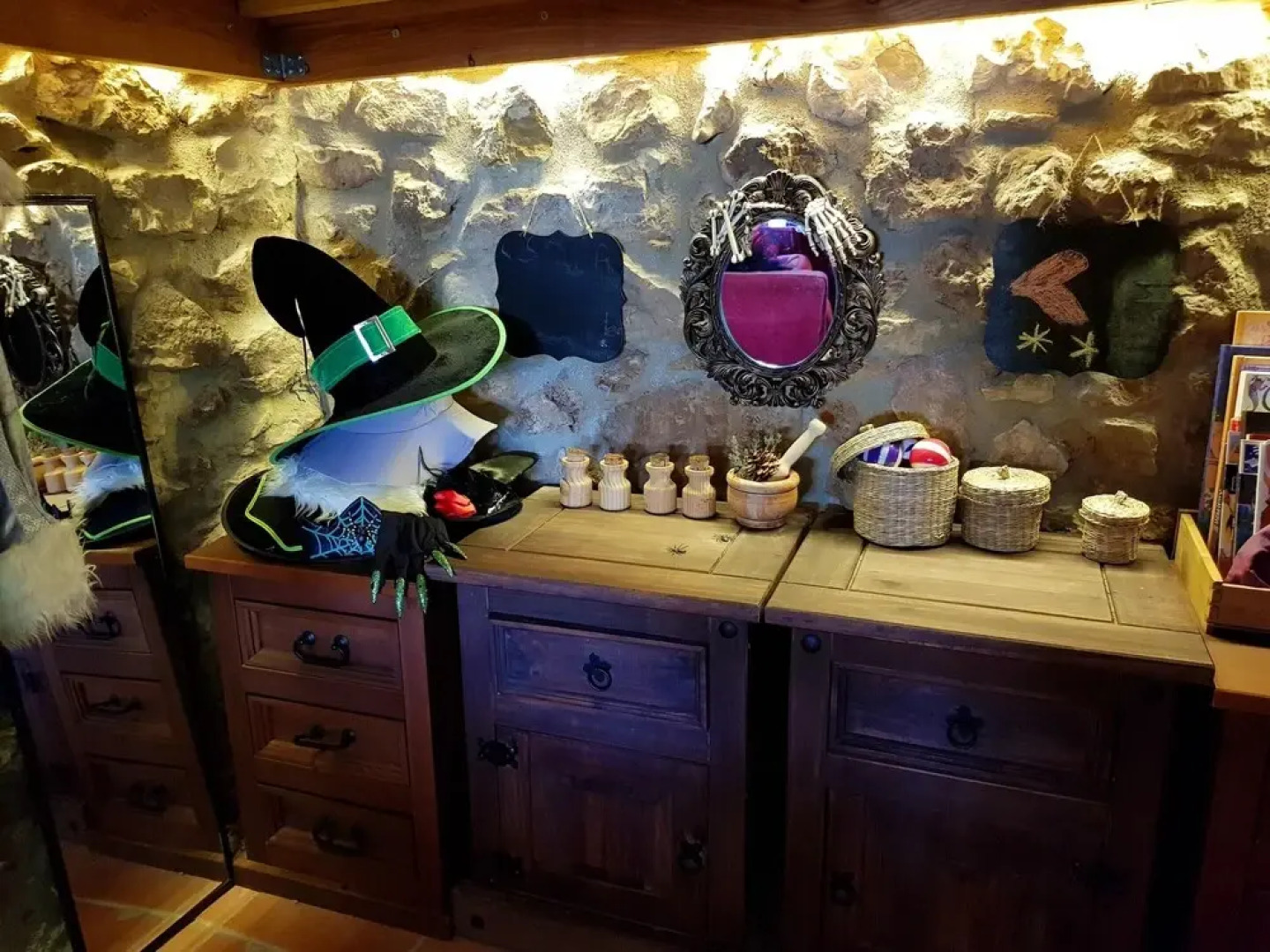 House With 2 Bedrooms in Corachar, With Wonderful Mountain View, Balcony and Wifi Near the Beach