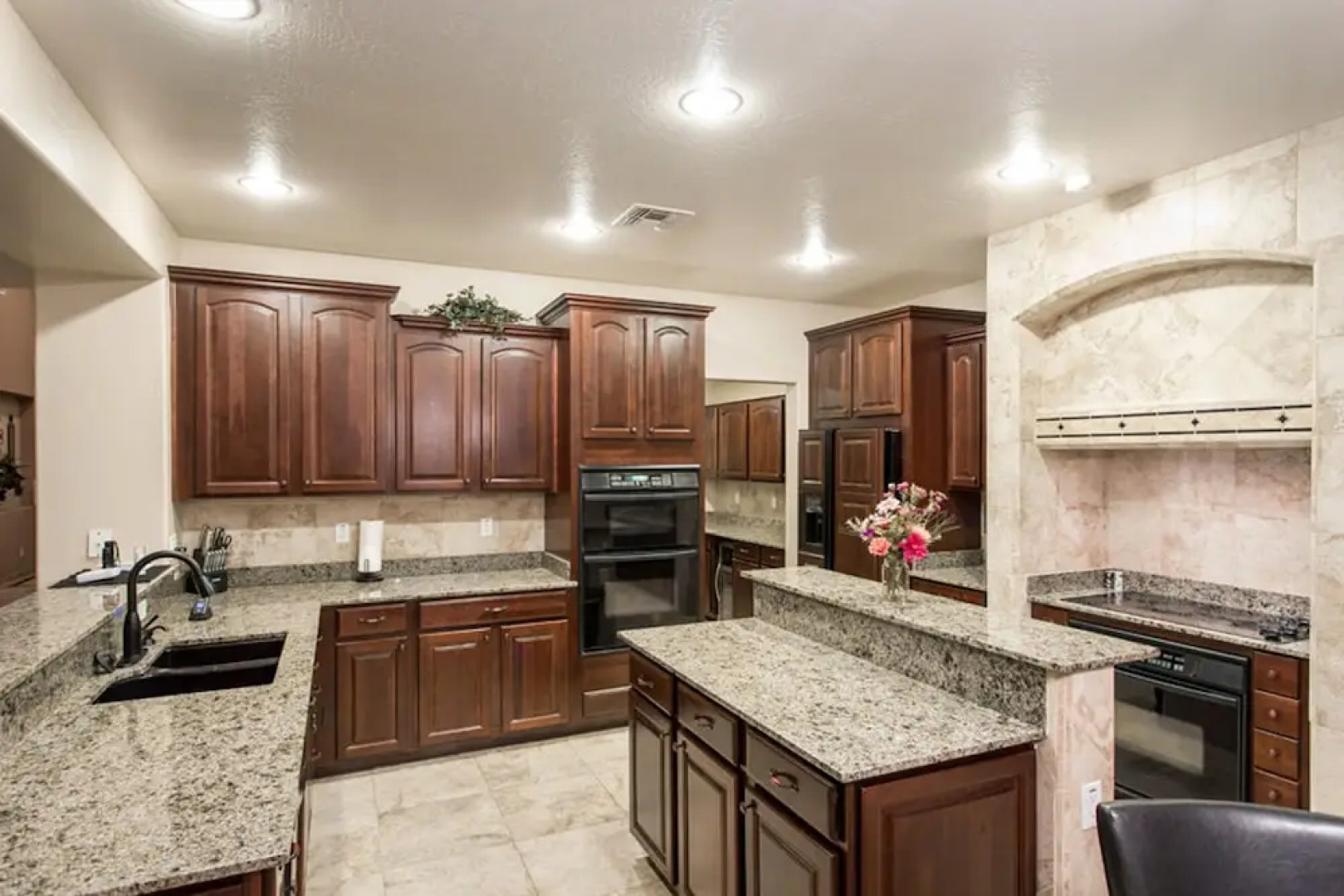 Grand Slam Getaway 5 BR by Casago