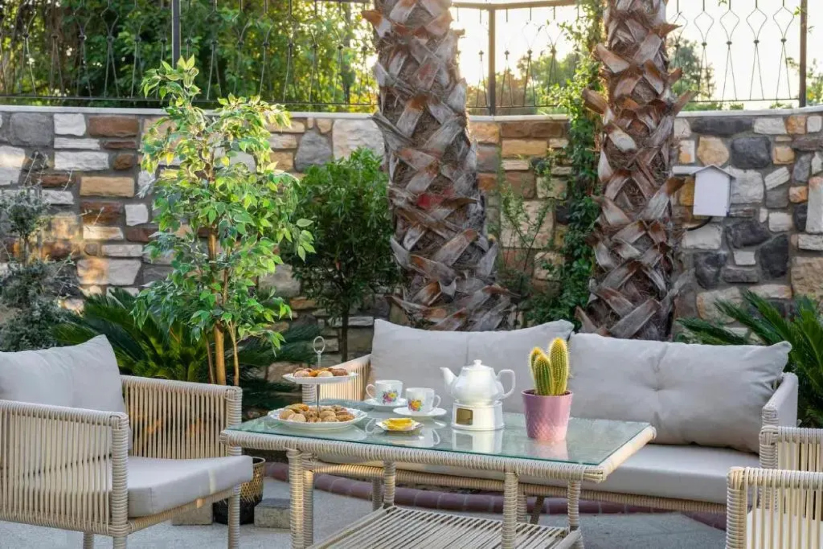 Lagun Castle Hotel&Spa