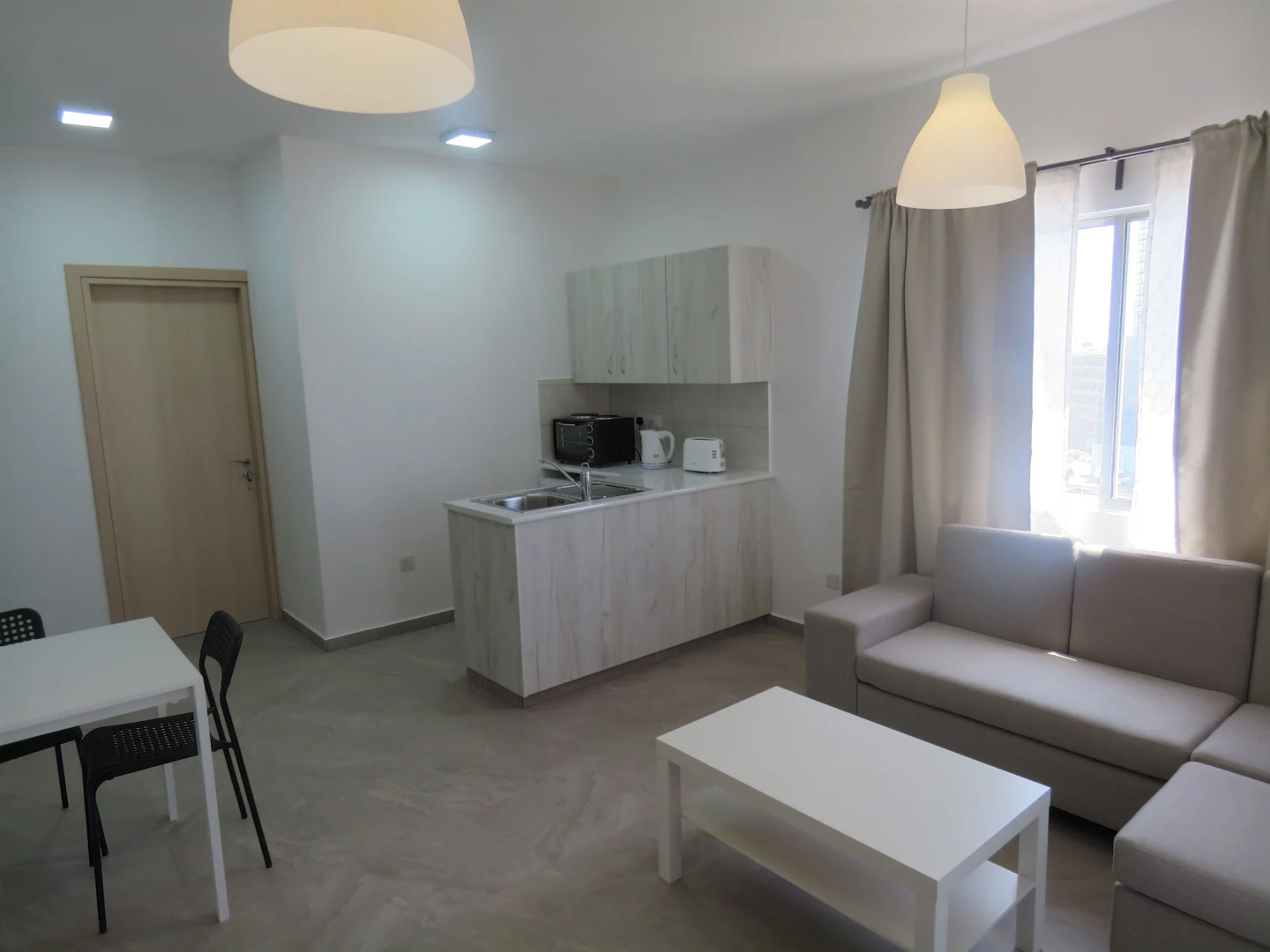 Polyxeni Hotel Apartments