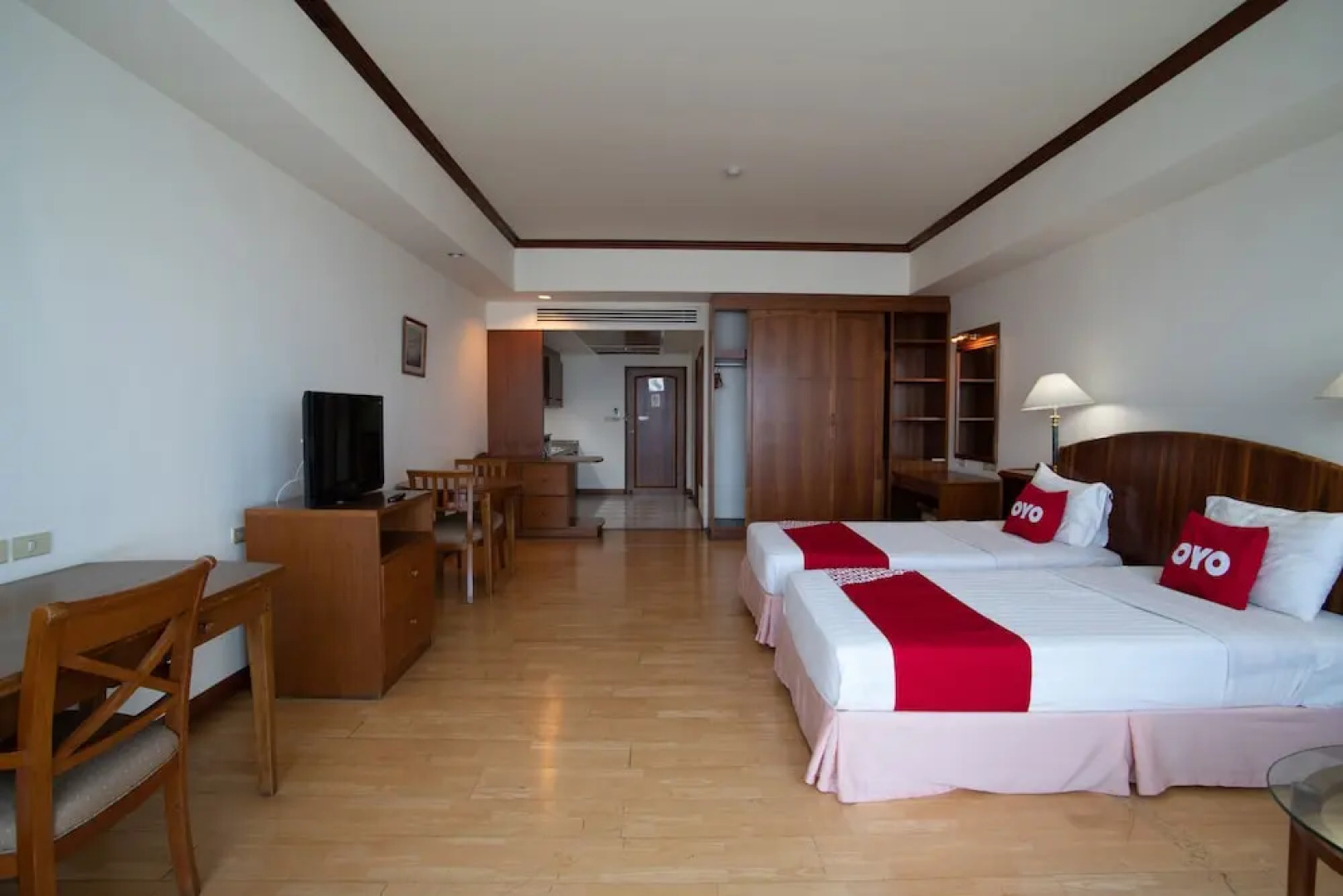 Ayutthaya River View Hotel