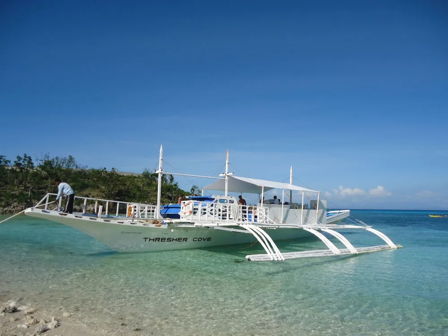 Thresher Cove Dive Resort