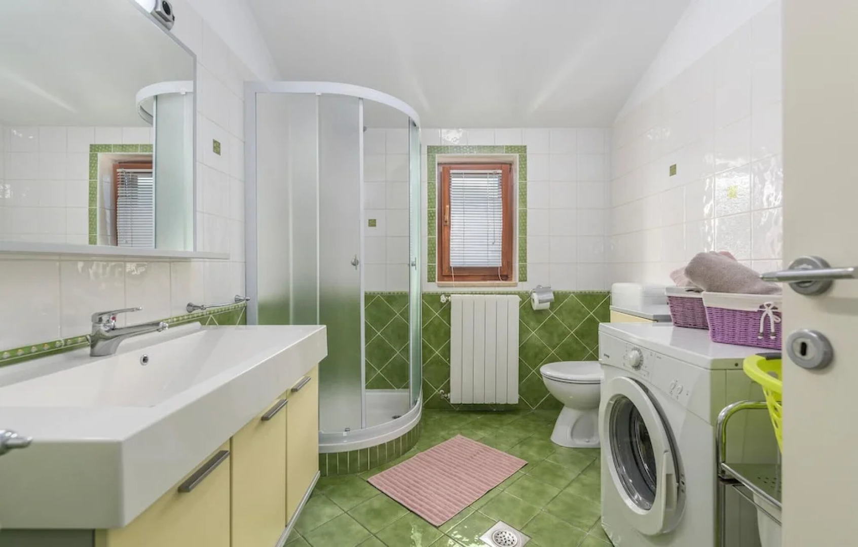 Stunning Home in Barban With Wifi and 2 Bedrooms