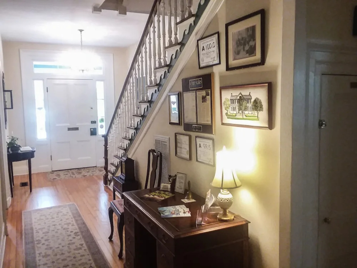 Benjamin Ellis House Bed & Breakfast