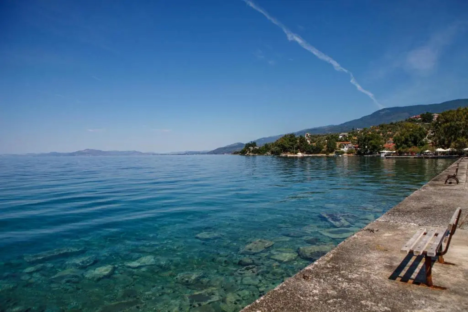 Agnanti Hotel & Apartments