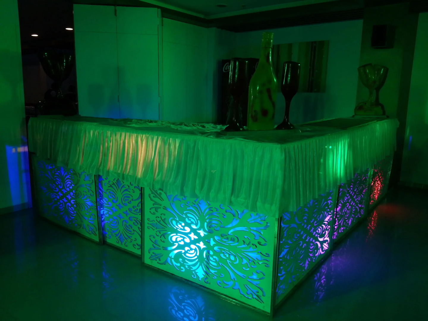 Hi5 Hotel & Experience