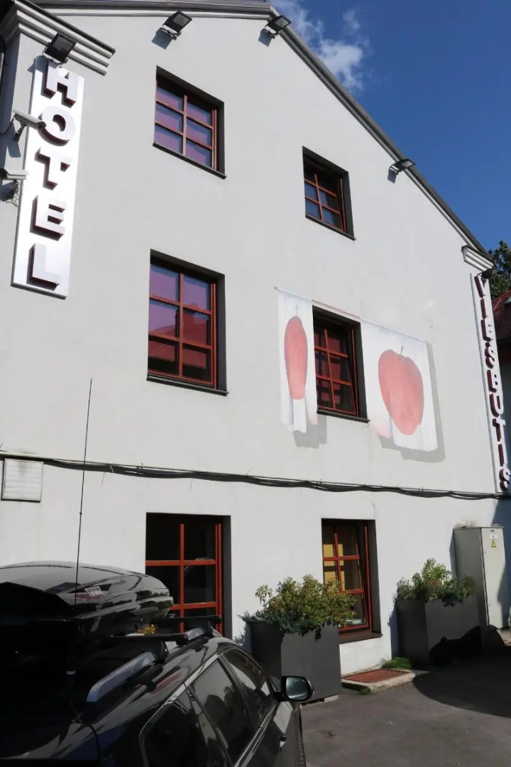 Отель Apple Economy