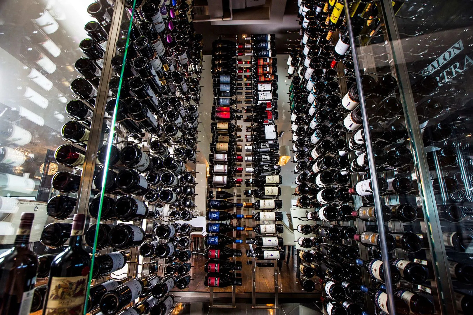 Отель Hotel Levesque