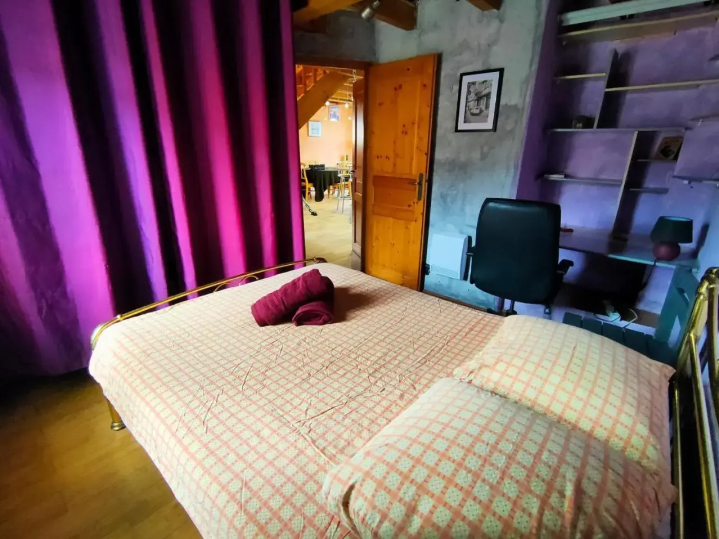 Duplex maison de village, plages, LESCLESDENICOLE